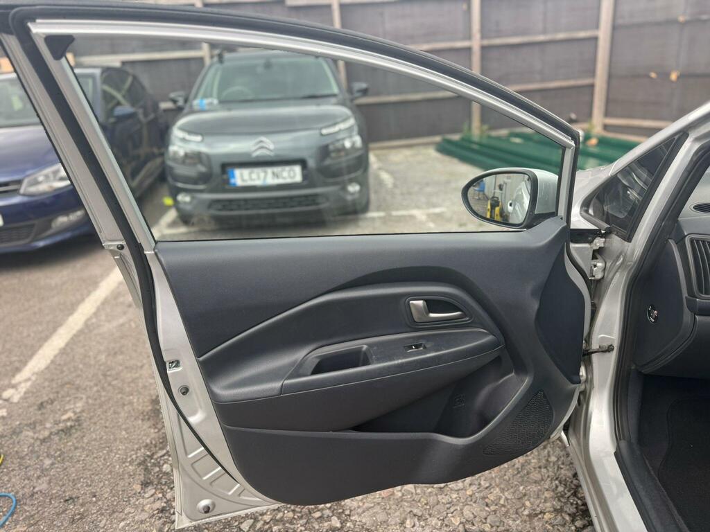 Kia RIO 2 Silver #18
