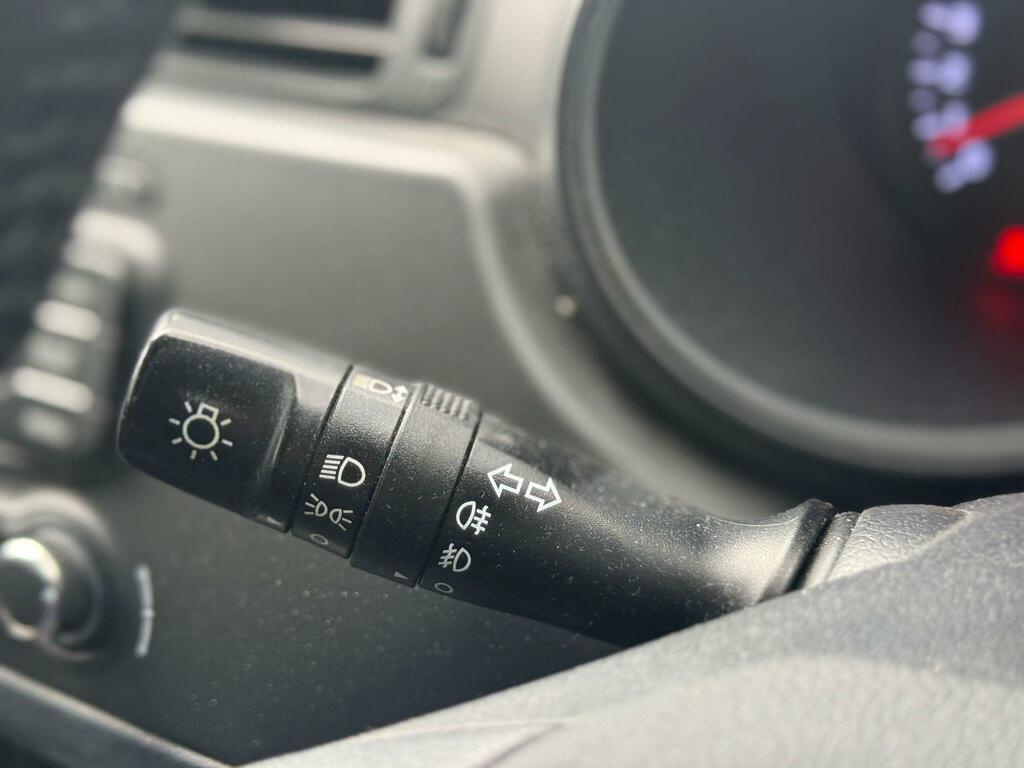 Kia RIO 2 Silver #16