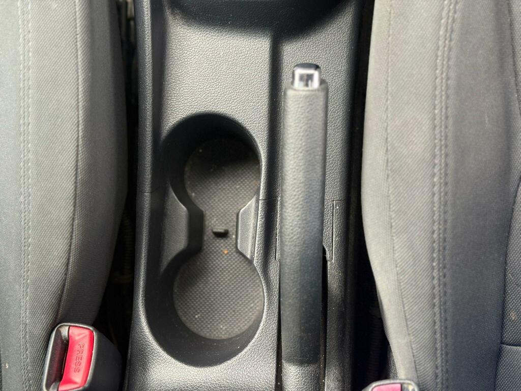 Kia RIO 2 Silver #36