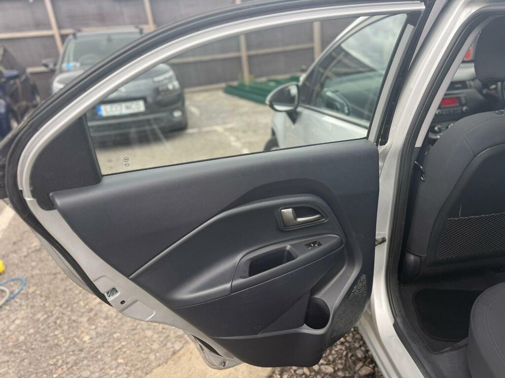 Kia RIO 2 Silver #19