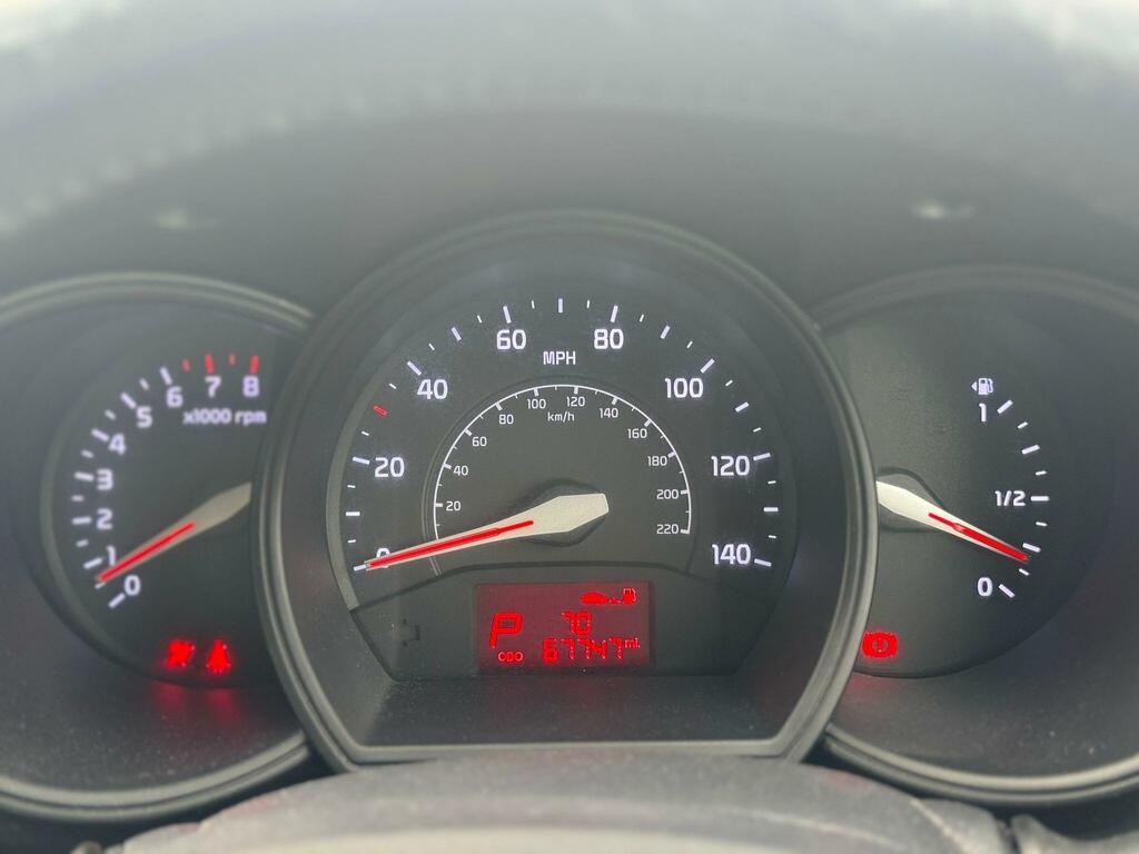 Kia RIO 2 Silver #28