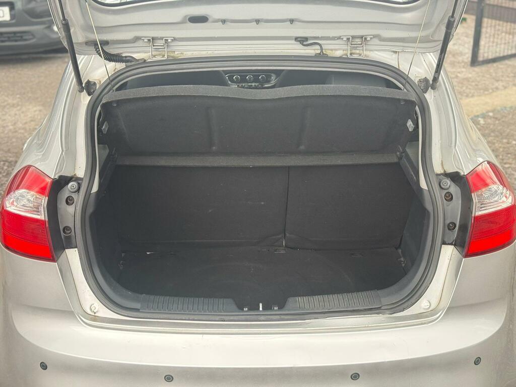 Kia RIO 2 Silver #29