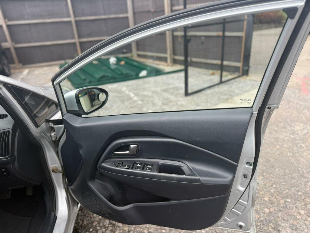 Kia RIO 2 Silver #20