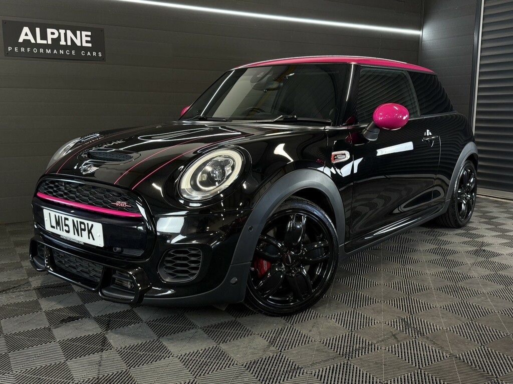 Mini Hatch 2.0 John Cooper Works 3-Door Hatch LM15NPK Black