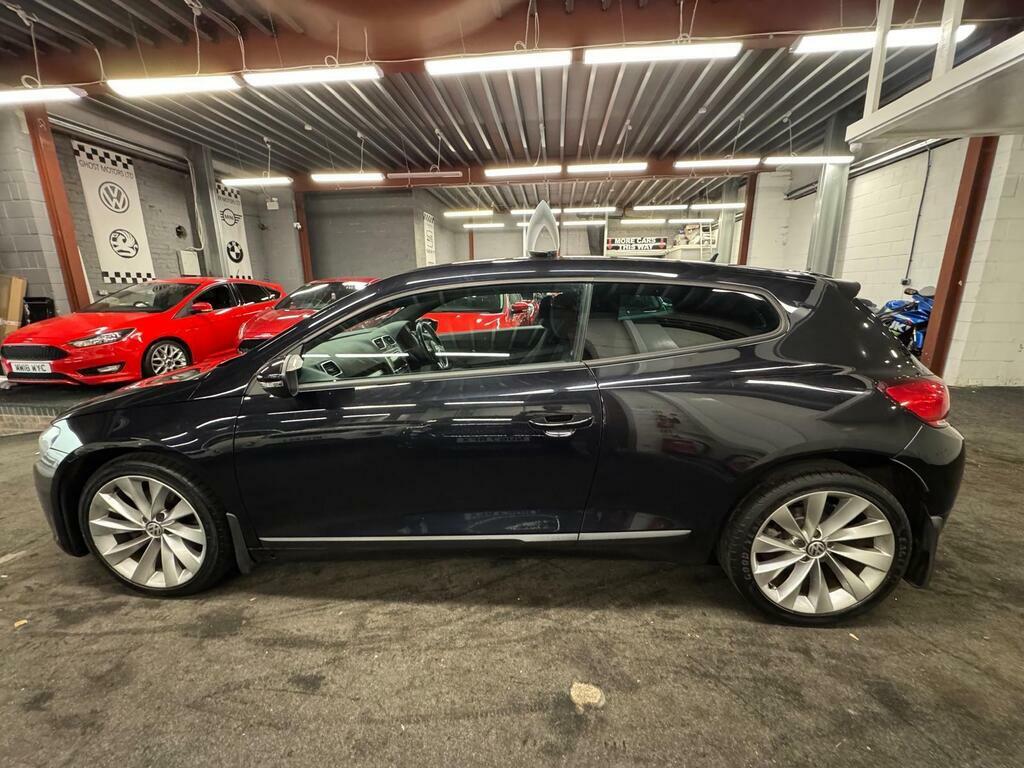 Volkswagen Scirocco 2.0 Tsi Gt Euro 5 Black #4