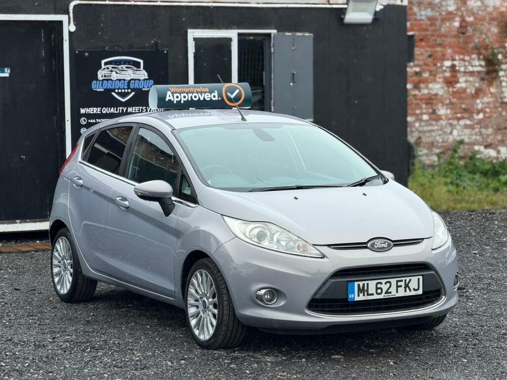 Ford Fiesta 1.6 Titanium 201262 Silver #2