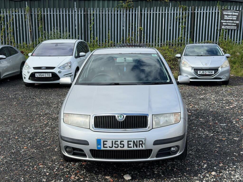 Skoda Fabia 1.2 Htp 12V Ambiente Silver