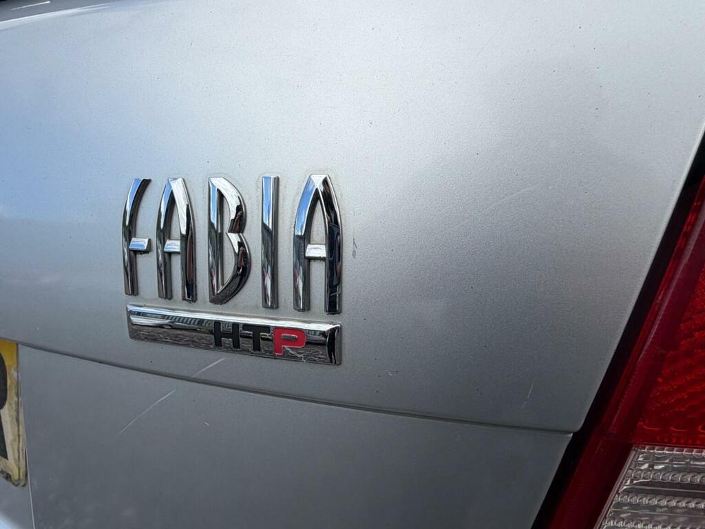 Skoda Fabia Hatchback Silver #16