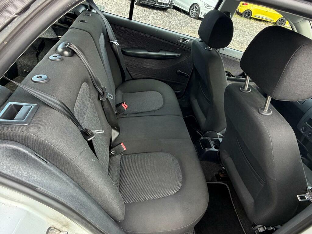 Skoda Fabia Hatchback Silver #14