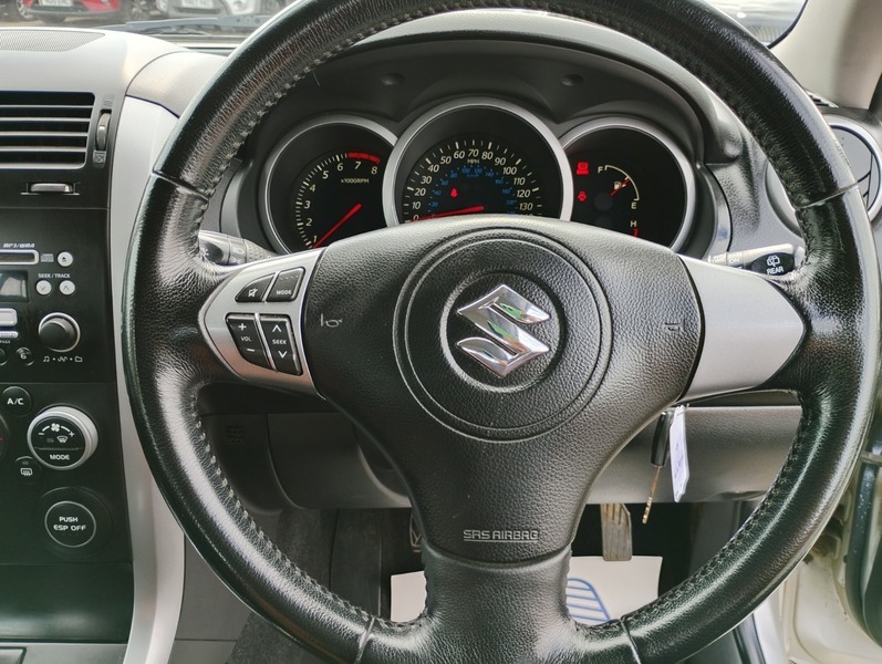 Suzuki Grand Vitara Sz42 Keys4x4 Wheel Drivefull Silver #3