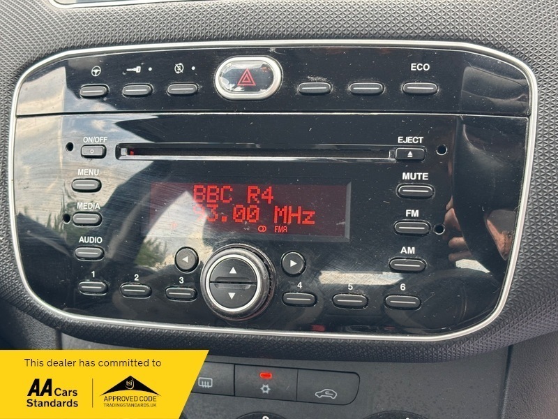 Fiat Punto Easy 2012 Black #12