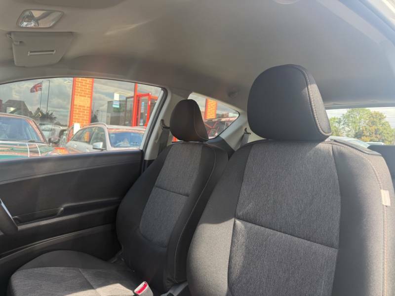 Kia Picanto 1.0 1 - 2014 64 White #4
