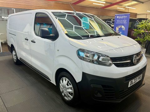 Vauxhall Vivaro 1.5 Turbo D DL23YVU White #6
