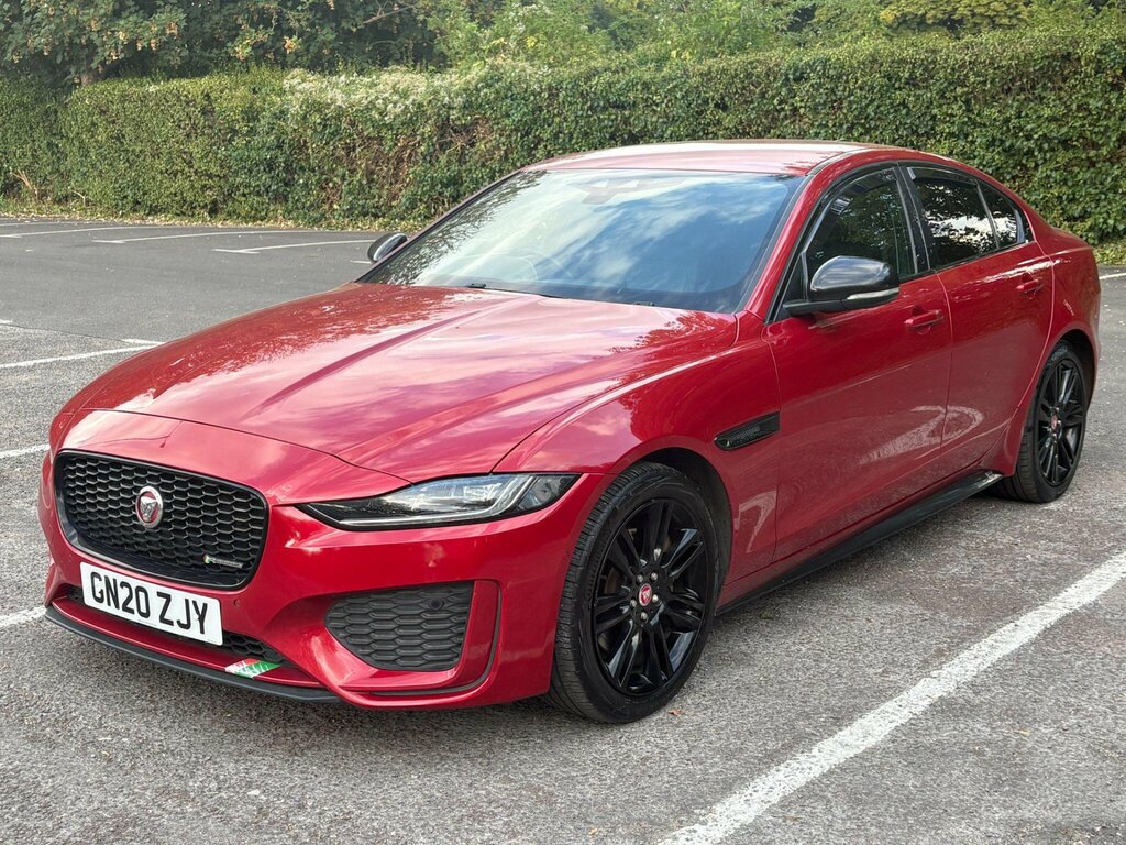 Jaguar XE 2.0 D180 R-dynamic Se Euro 6 Ss Red #3