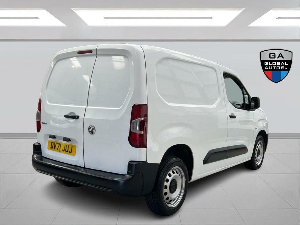 Vauxhall Combo Panel Van 1.5 Turbo D 2300 Dynamic L1 H1 Euro 6 DV71JUJ White #5