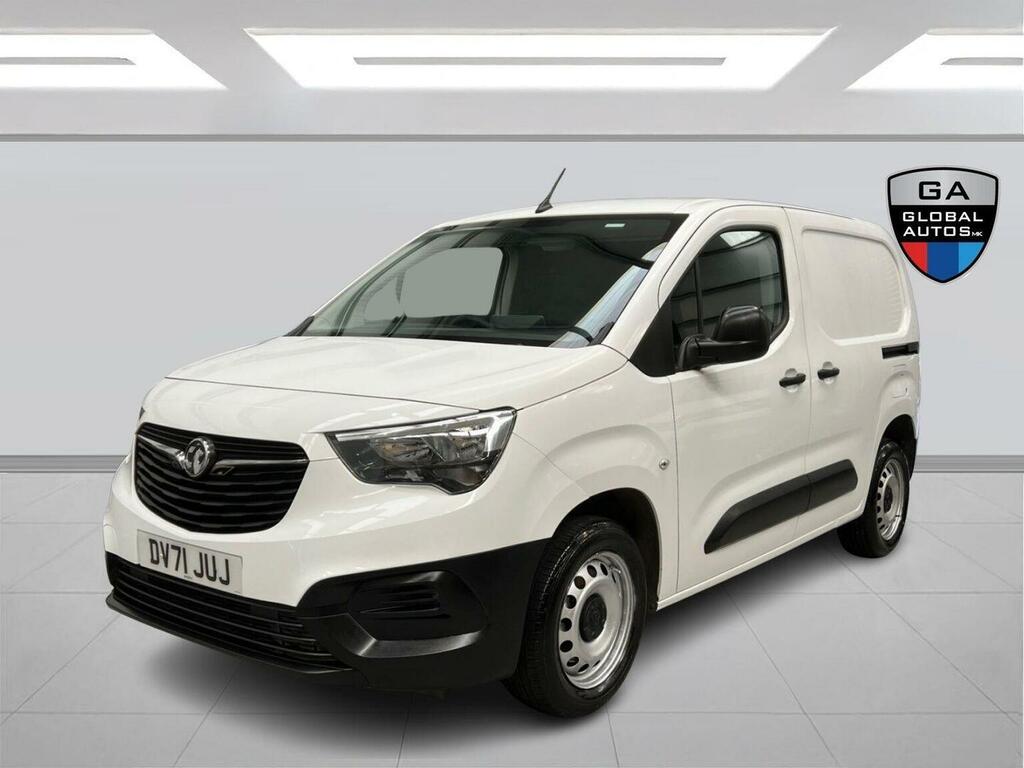 Vauxhall Combo Panel Van 1.5 Turbo D 2300 Dynamic L1 H1 Euro 6 DV71JUJ White #4