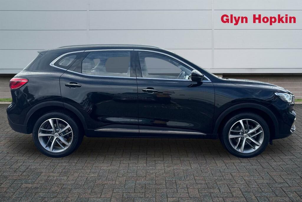 MG HS 1.5 T-gdi Exclusive Dct LA71VNO Black #2