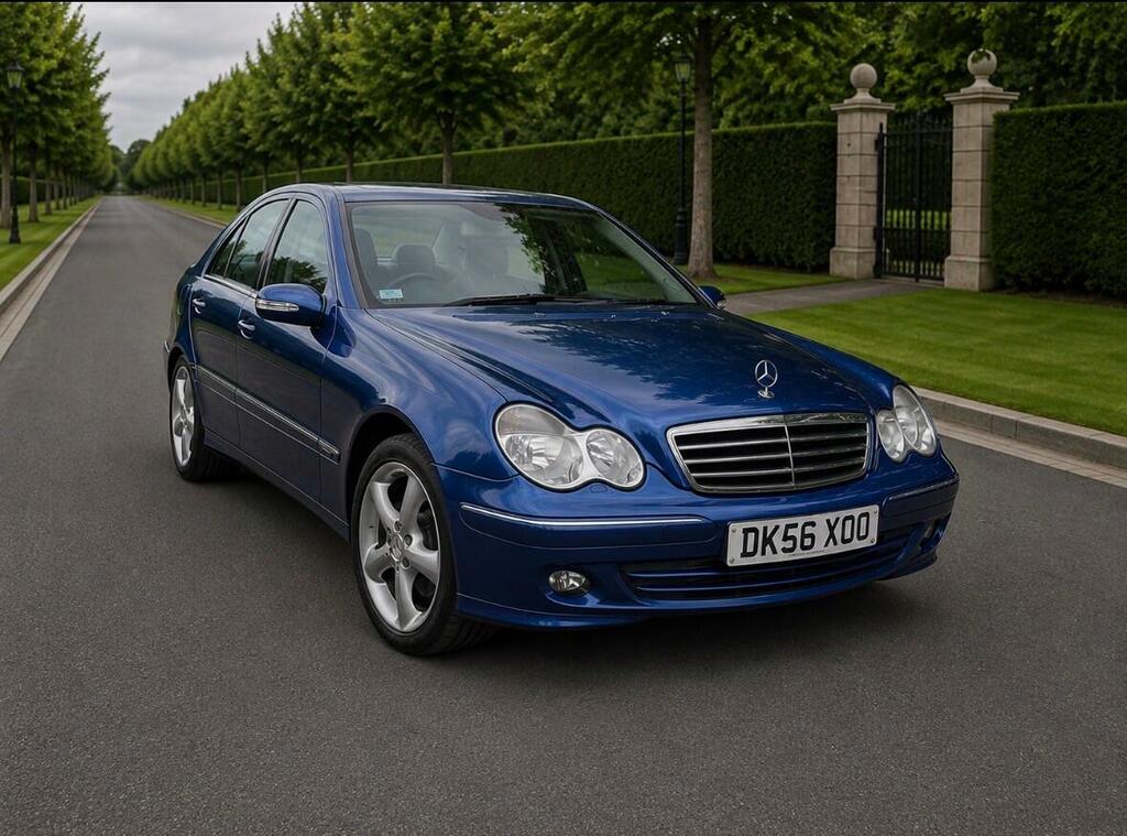 Mercedes-Benz C Class Avantgarde Se Blue