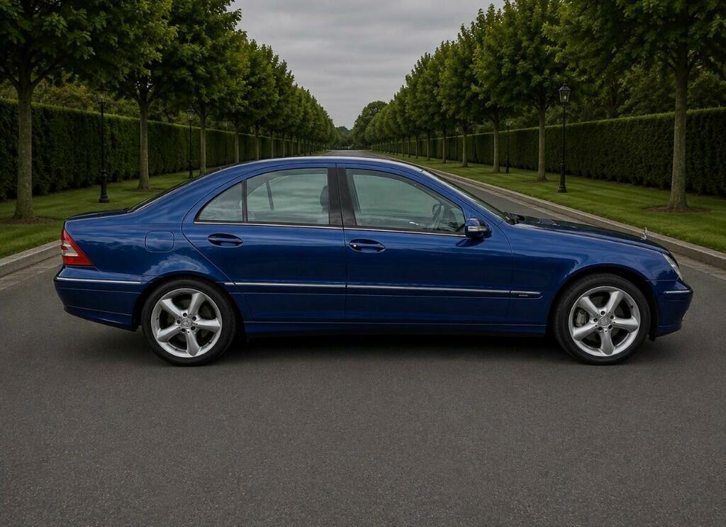 Mercedes-Benz C Class Avantgarde Se Blue #5