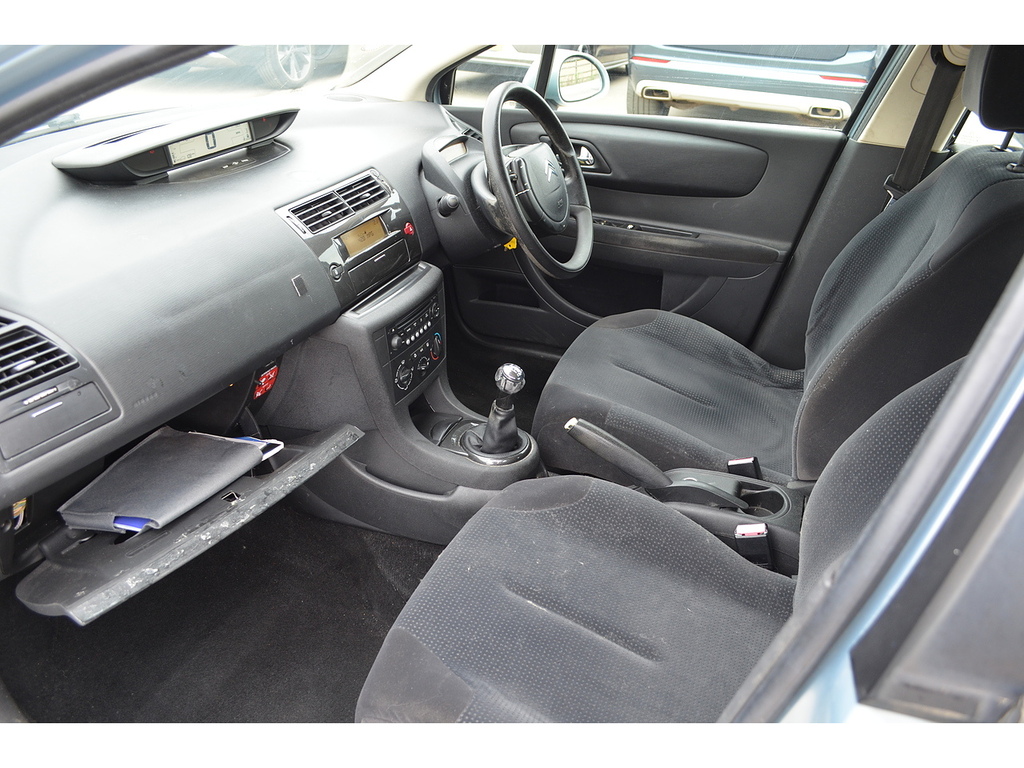 Citroen C4 Hatchback Black #13