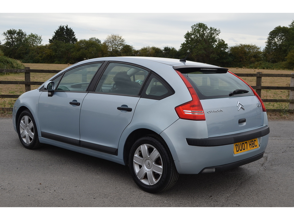Citroen C4 Hatchback Black #5