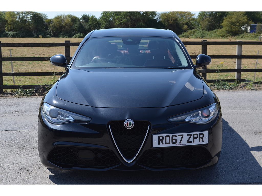 Alfa Romeo Giulia T Veloce Black #3