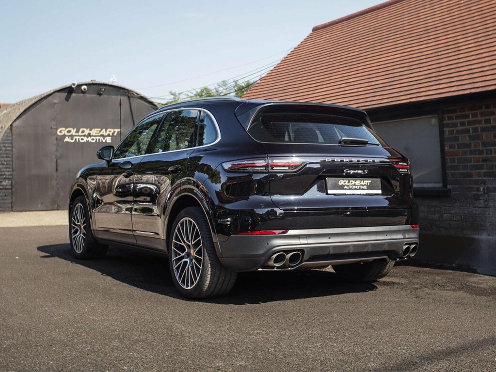 Porsche Cayenne 2.9 Cayenne V6 S 4Wd EF18MYV Black #2