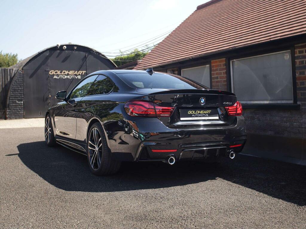 BMW 4 Series 3.0 440I M Sport Black #2