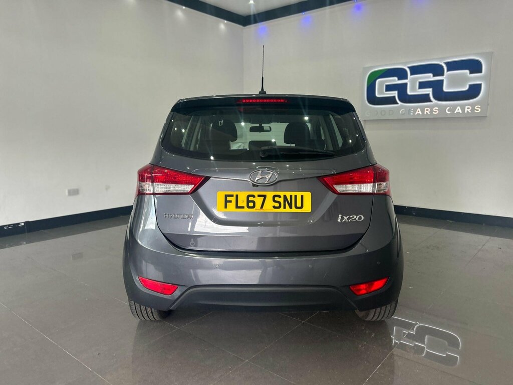 Hyundai Ix20 1.4 Blue Drive Se Nav Euro 6 Ss Grey #4