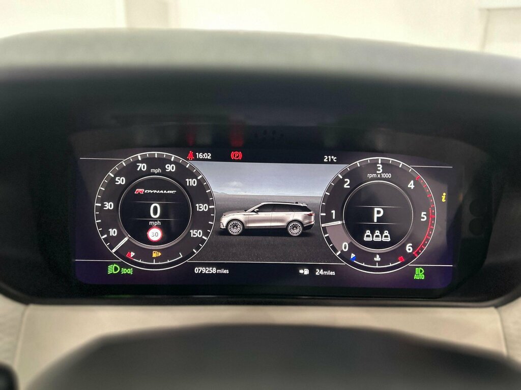 Land Rover Range Rover Velar 3.0 D300 R-dynamic Hse 4Wd Red #32