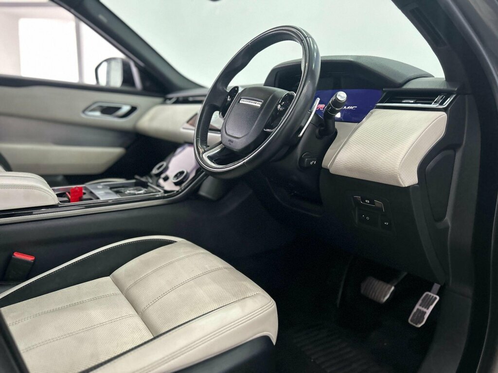 Land Rover Range Rover Velar 3.0 D300 R-dynamic Hse 4Wd Red #18