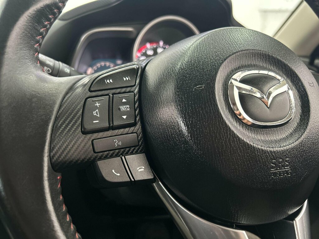Mazda 3 Hatchback White #29