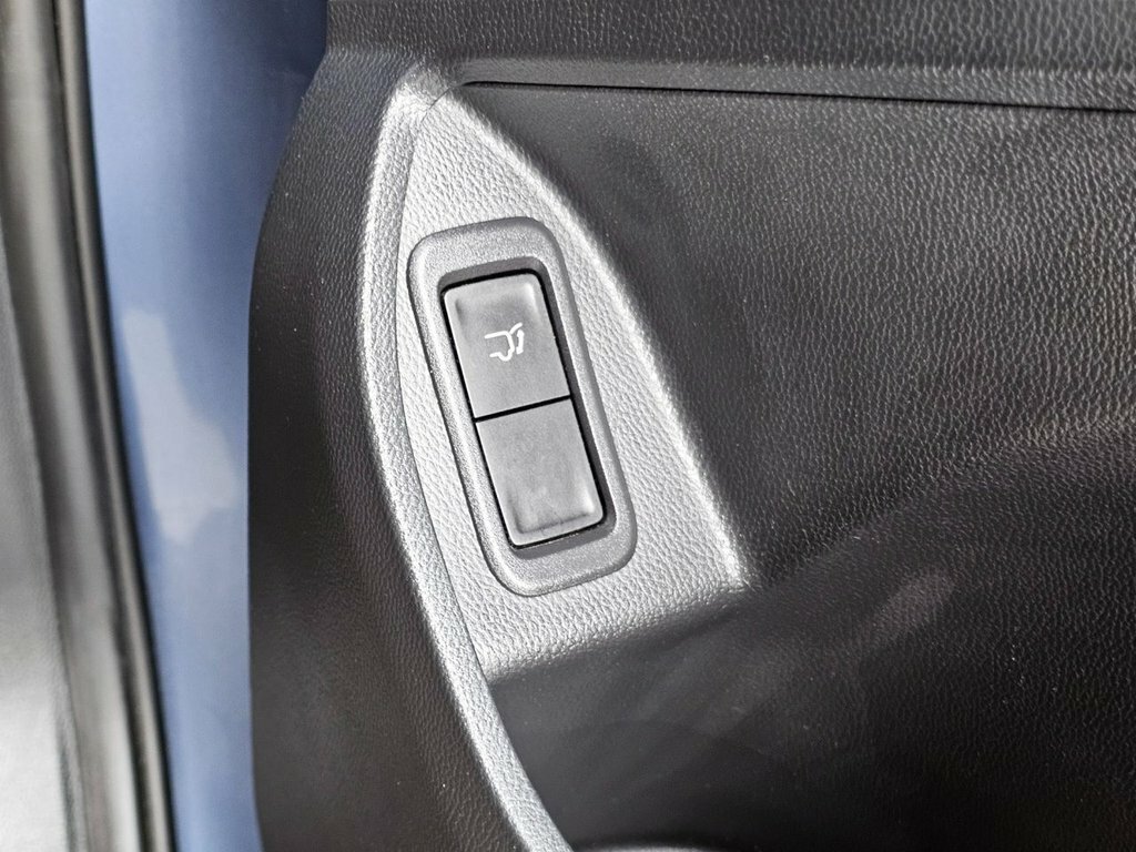 Maxus MIFA 9 90Kwh Premium  #31