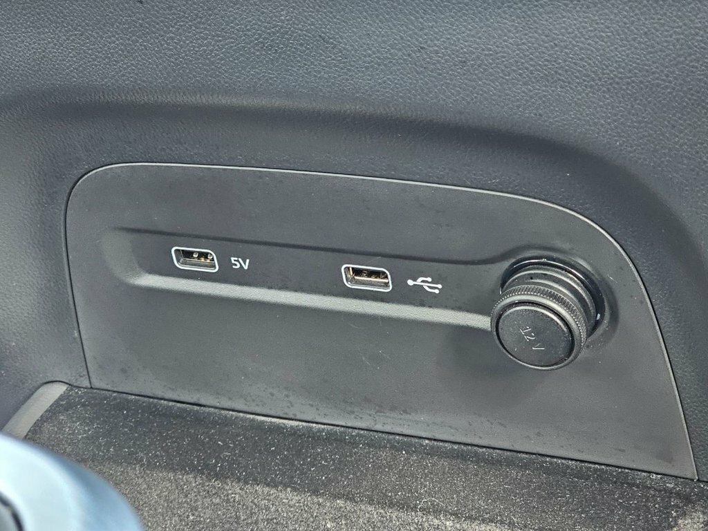 Maxus MIFA 9 90Kwh Premium  #48