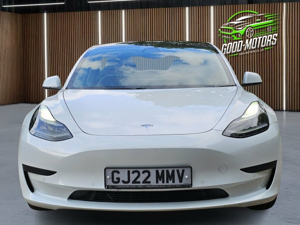 Tesla Model 3 Saloon GJ22MMV White #4