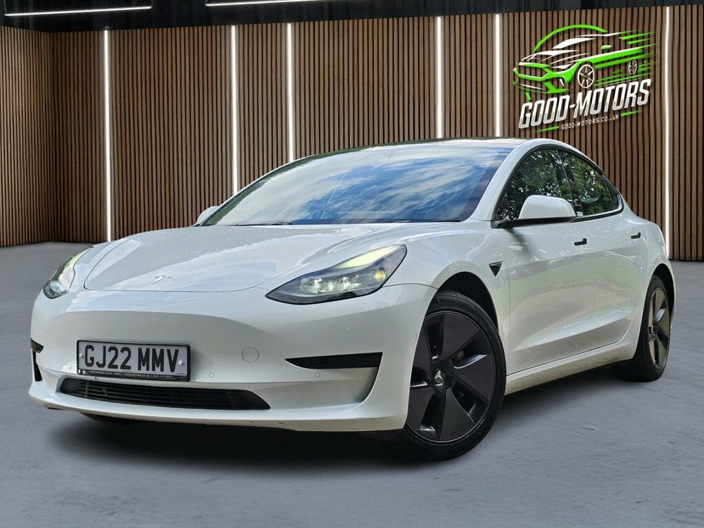 Tesla Model 3 Saloon GJ22MMV White #2