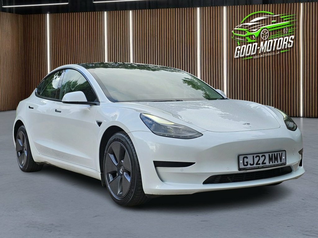 Tesla Model 3 Saloon GJ22MMV White #5