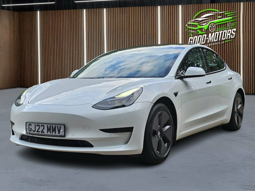 Tesla Model 3 Saloon GJ22MMV White #3
