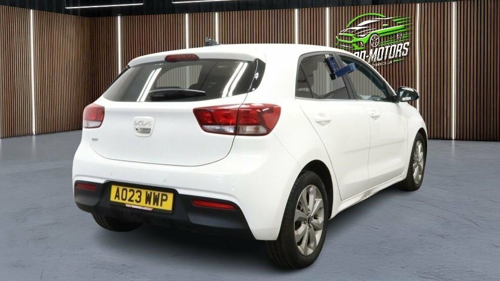 Kia RIO 1L 3 White #4