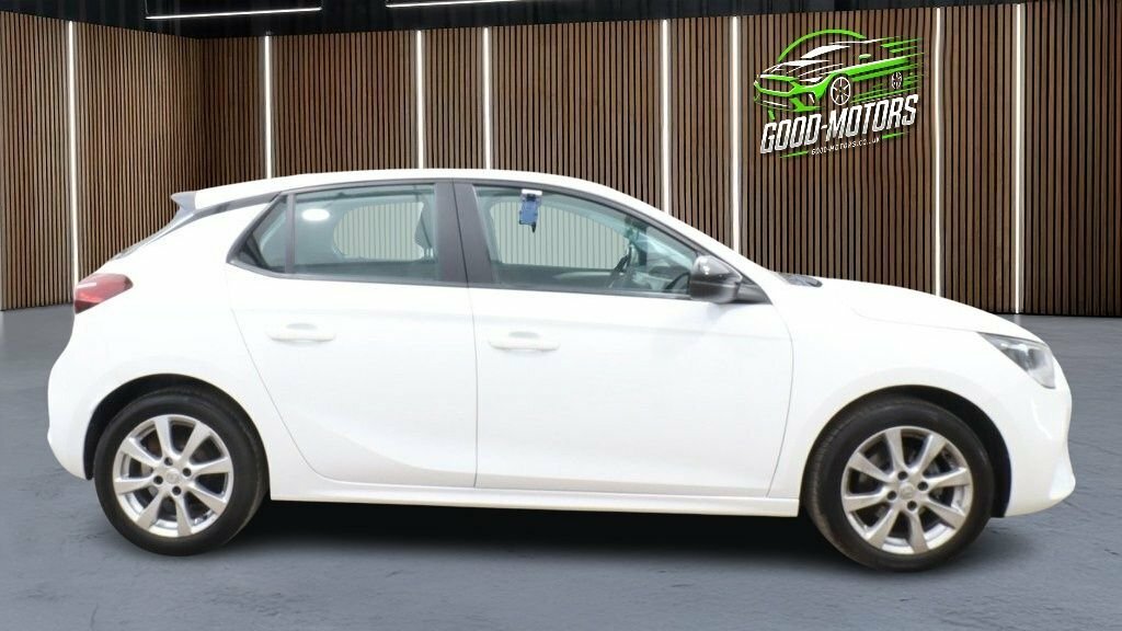 Vauxhall Corsa 1.2L Se Edition EO22CHZ White #2