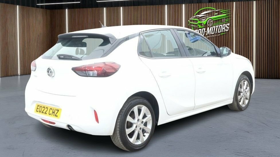 Vauxhall Corsa 1.2L Se Edition EO22CHZ White #3