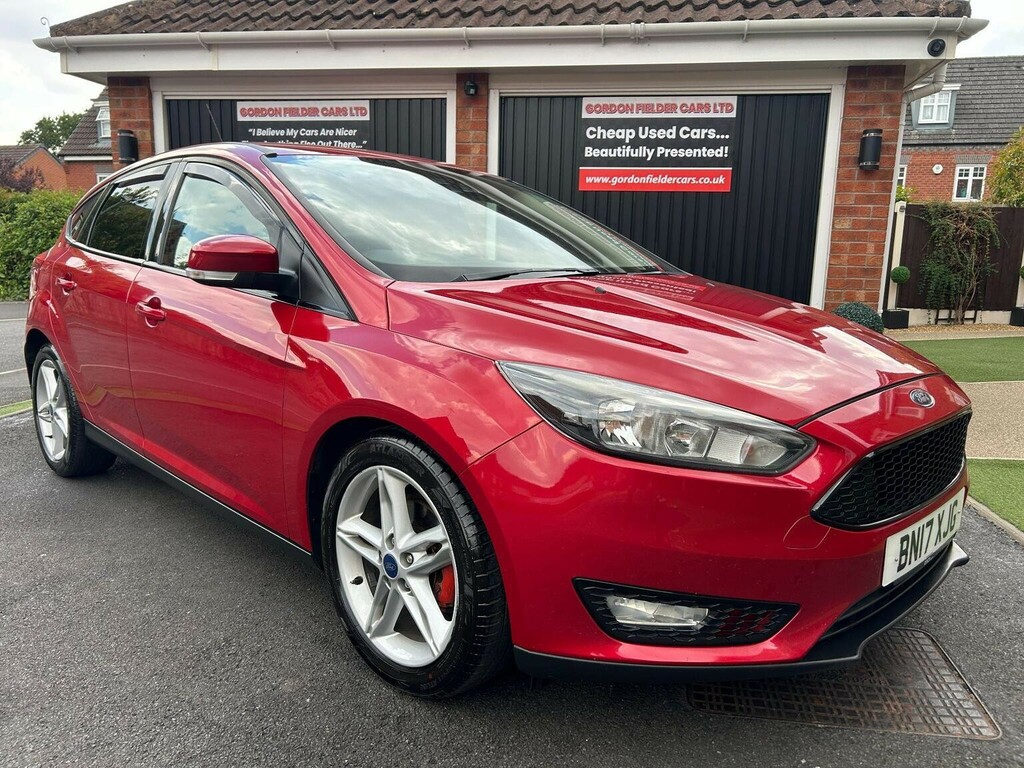 Ford Focus 1.5 Tdci Titanium Euro 6 Ss Red