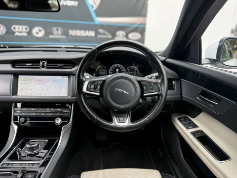 Jaguar XF  Red #60
