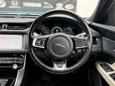 Jaguar XF  Red #59