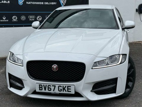 Jaguar XF 2.0D R-sport Saloon White #5