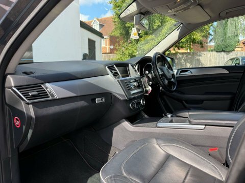 Mercedes-Benz M Class Diesel Grey #58