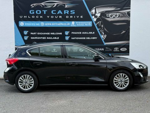 Ford Focus 1.0T Ecoboost Titanium Black #3