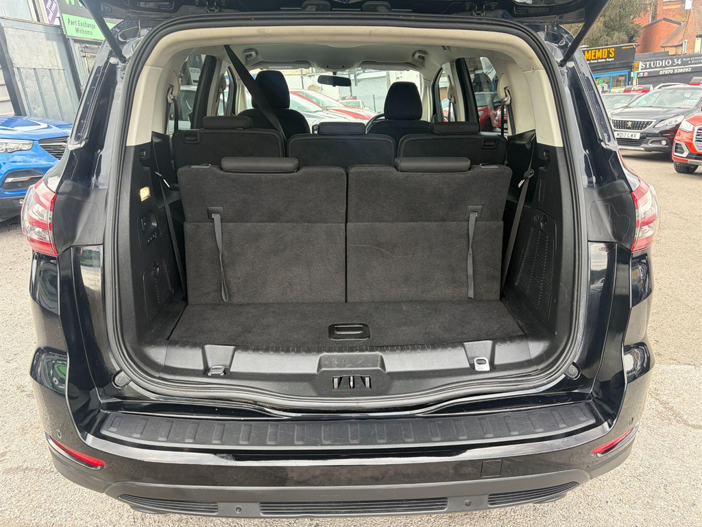 Ford S-Max   #7
