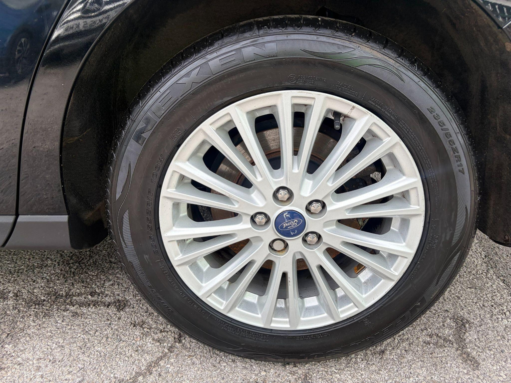 Ford S-Max   #42