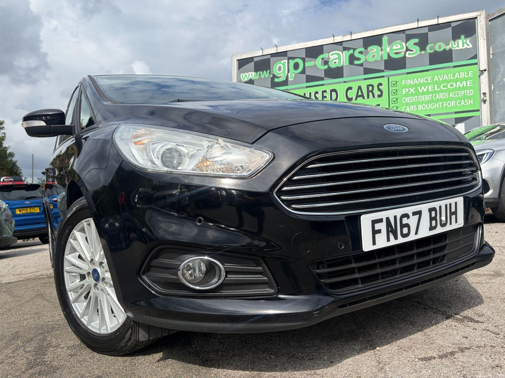 Ford S-Max   #45